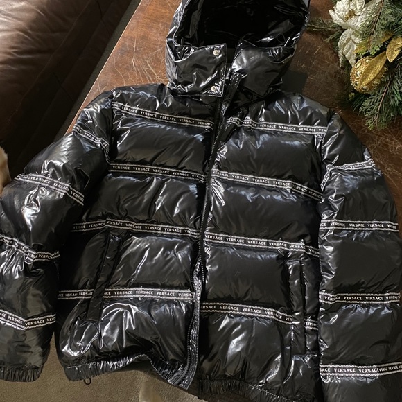 VERSACE puffer jacket - Picture 3 of 9